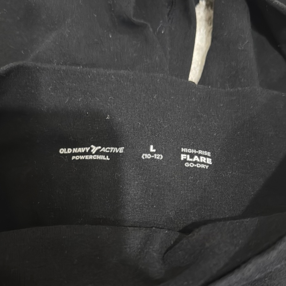 Old Navy Black High-Rise Flare Leggings. Size L 10-12 - Picture 2 of 2